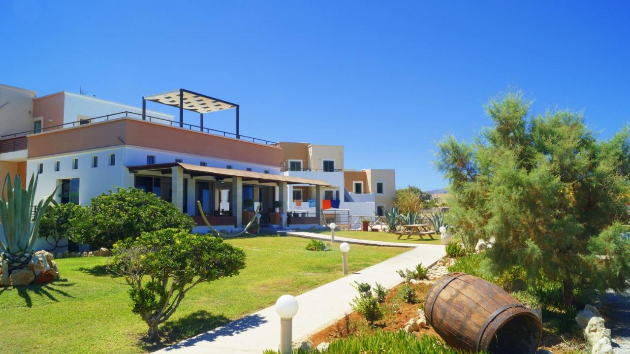 Alkionis Beach Hotel Apartments Sfáka المظهر الخارجي الصورة